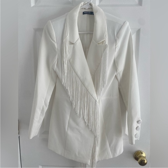 Nasty Gal Jackets & Blazers - NASTY GAL White‎ Fringe oversized Blazer size 2
